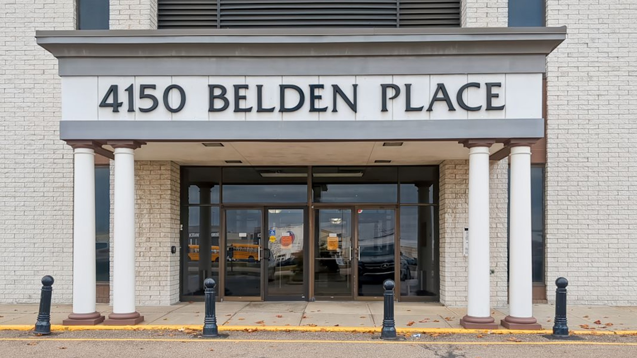 Images of Belden Village St