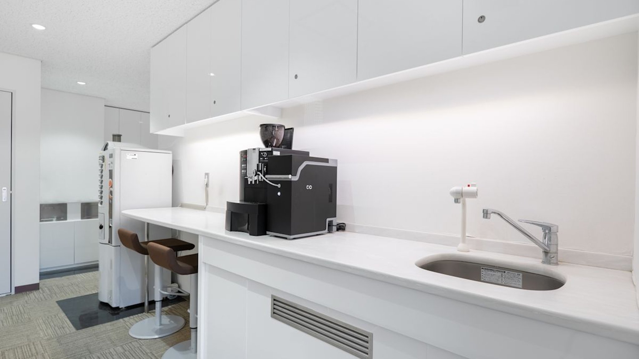 Images of Shiba Daimon Centre