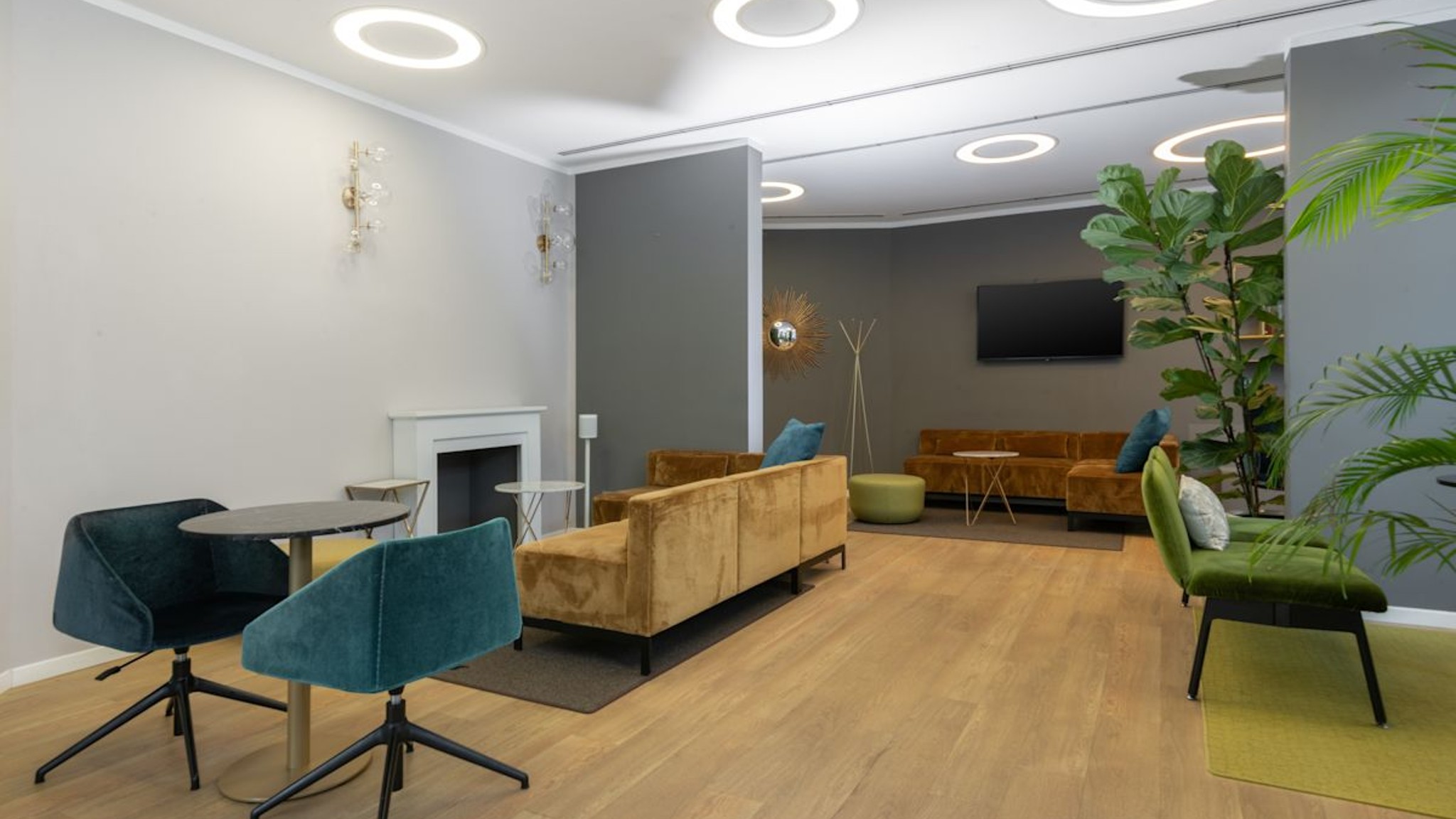Images of Blend Tower