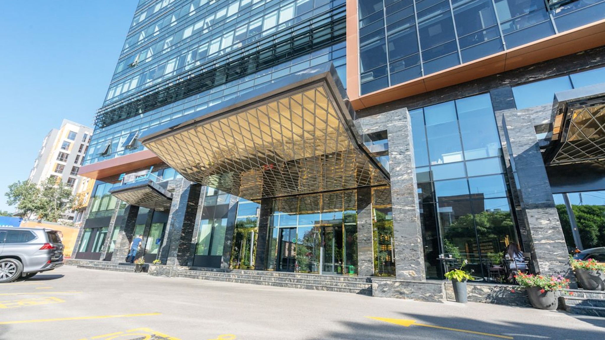 Images of BNC Plaza