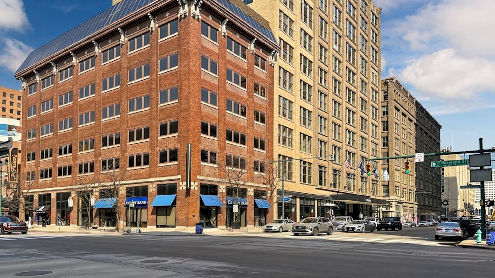 Images of 50 S Meridian St