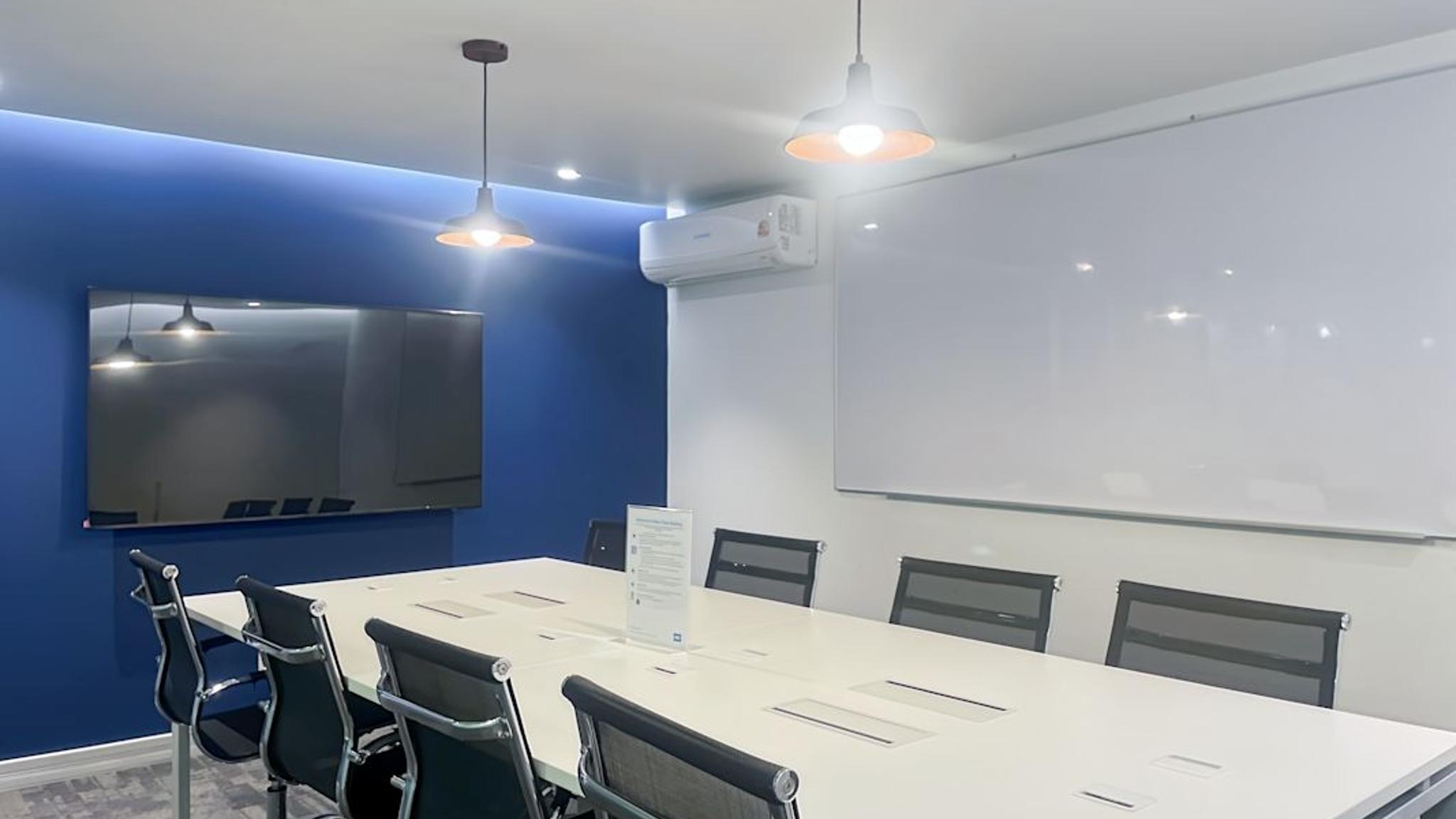 Images of Blue Chips Building