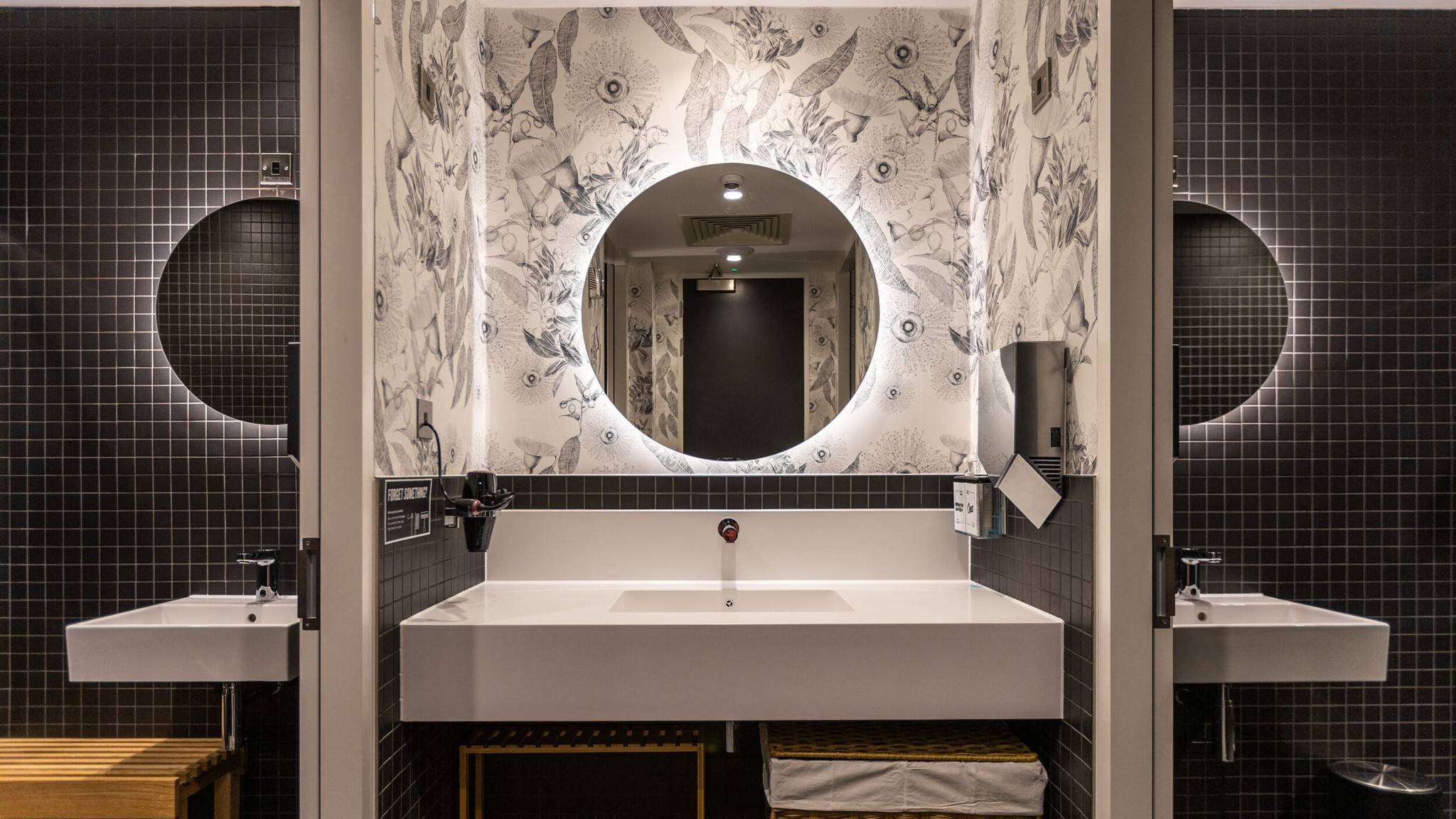 Images of 17 St Helen's Place