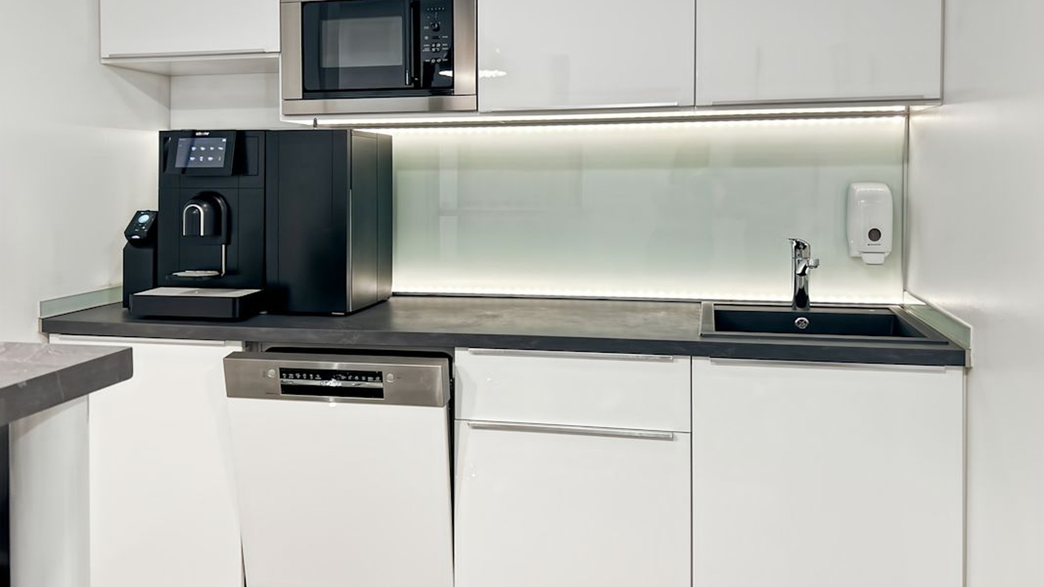 Images of Neuer Zollhof