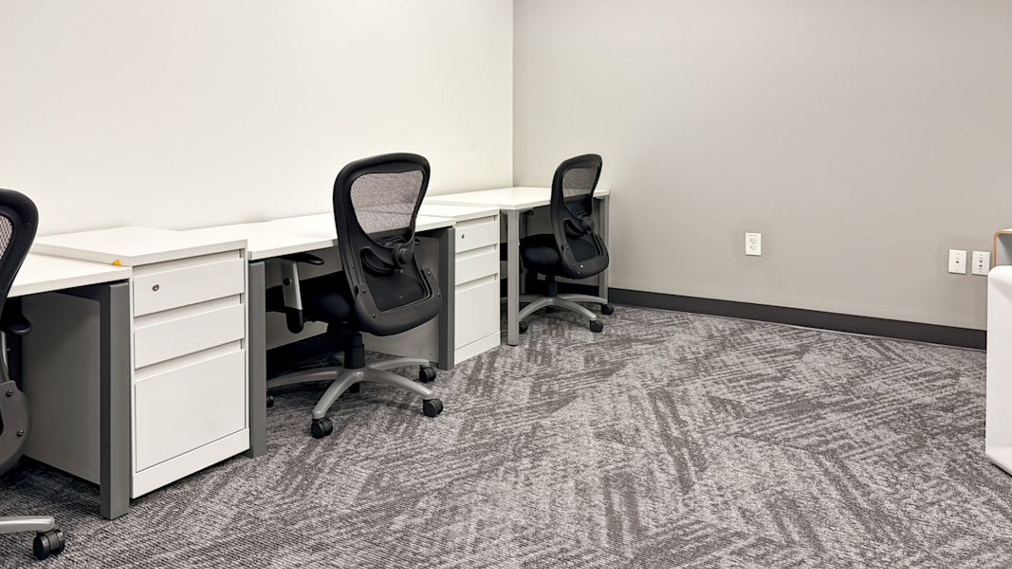 Images of 2550 West Union Hills Drive
