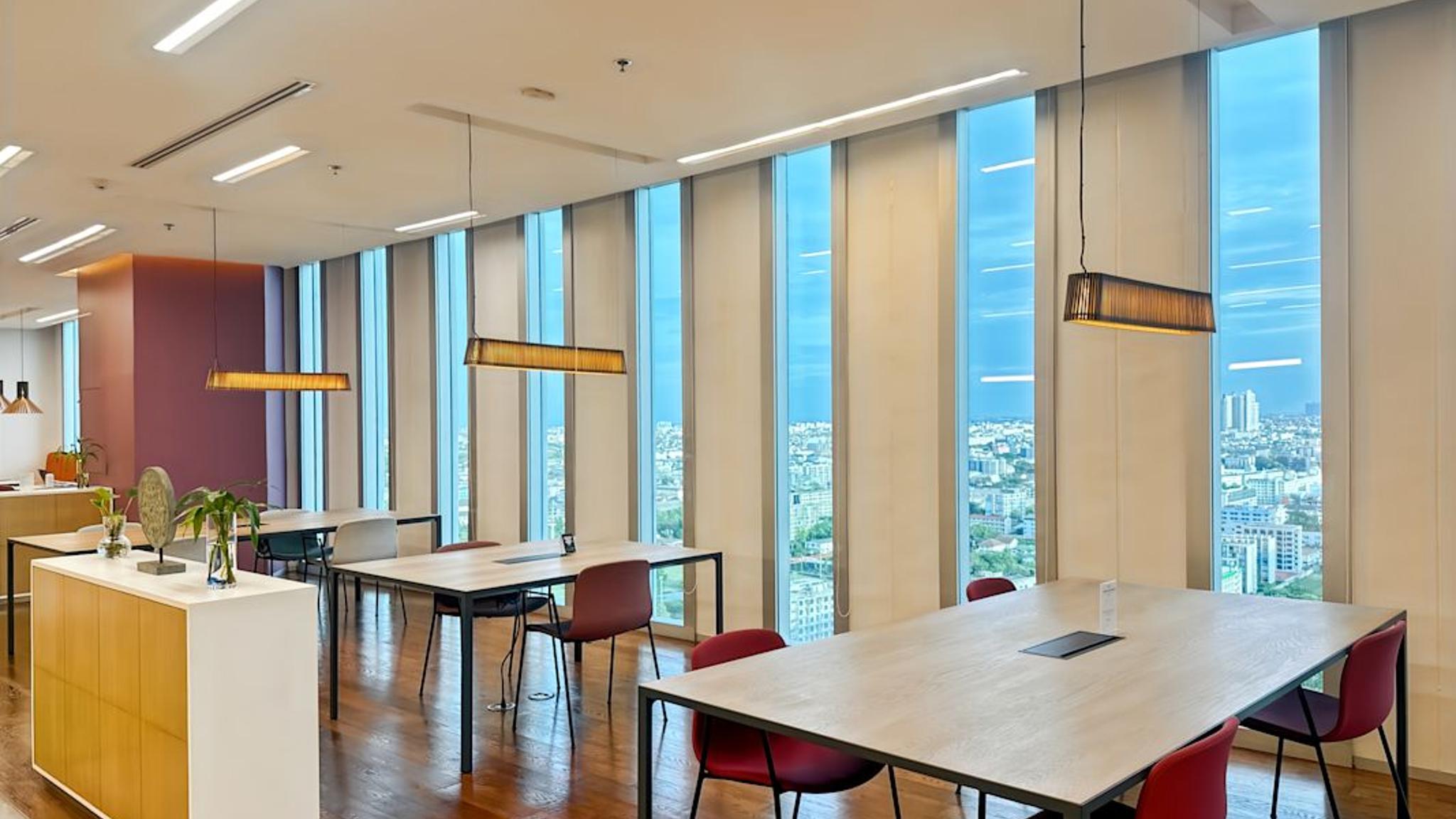 Images of Bhiraj Tower at Bitec