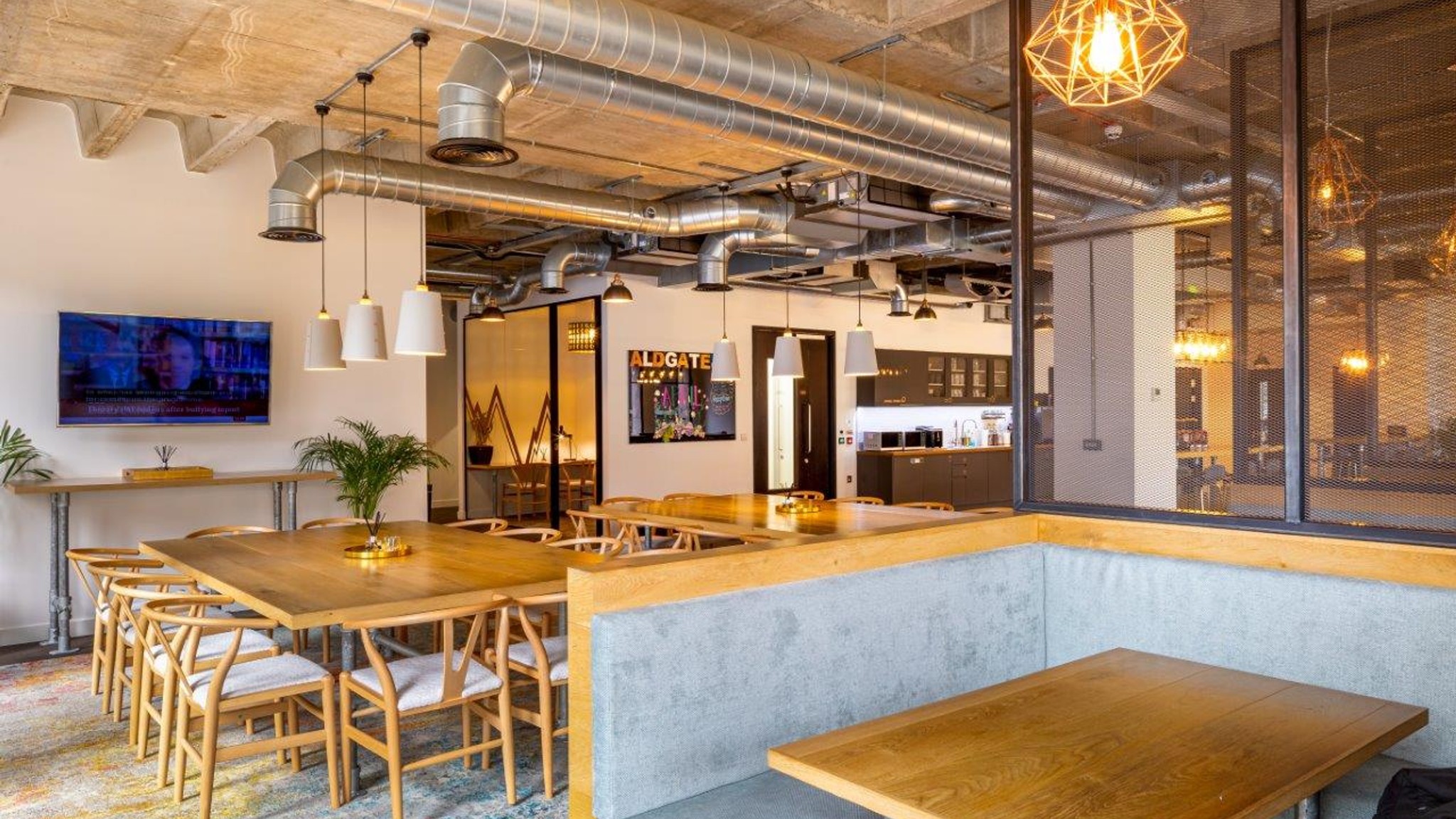 Images of Aldgate