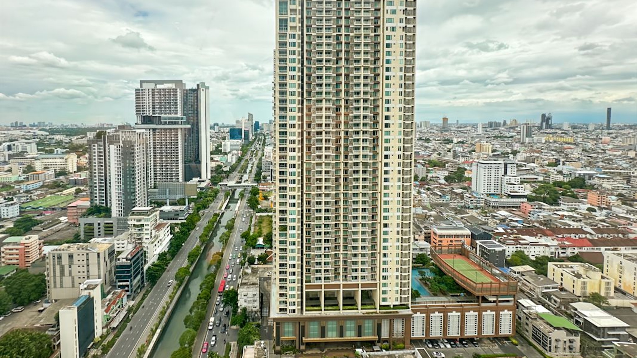 Images of Empire Tower