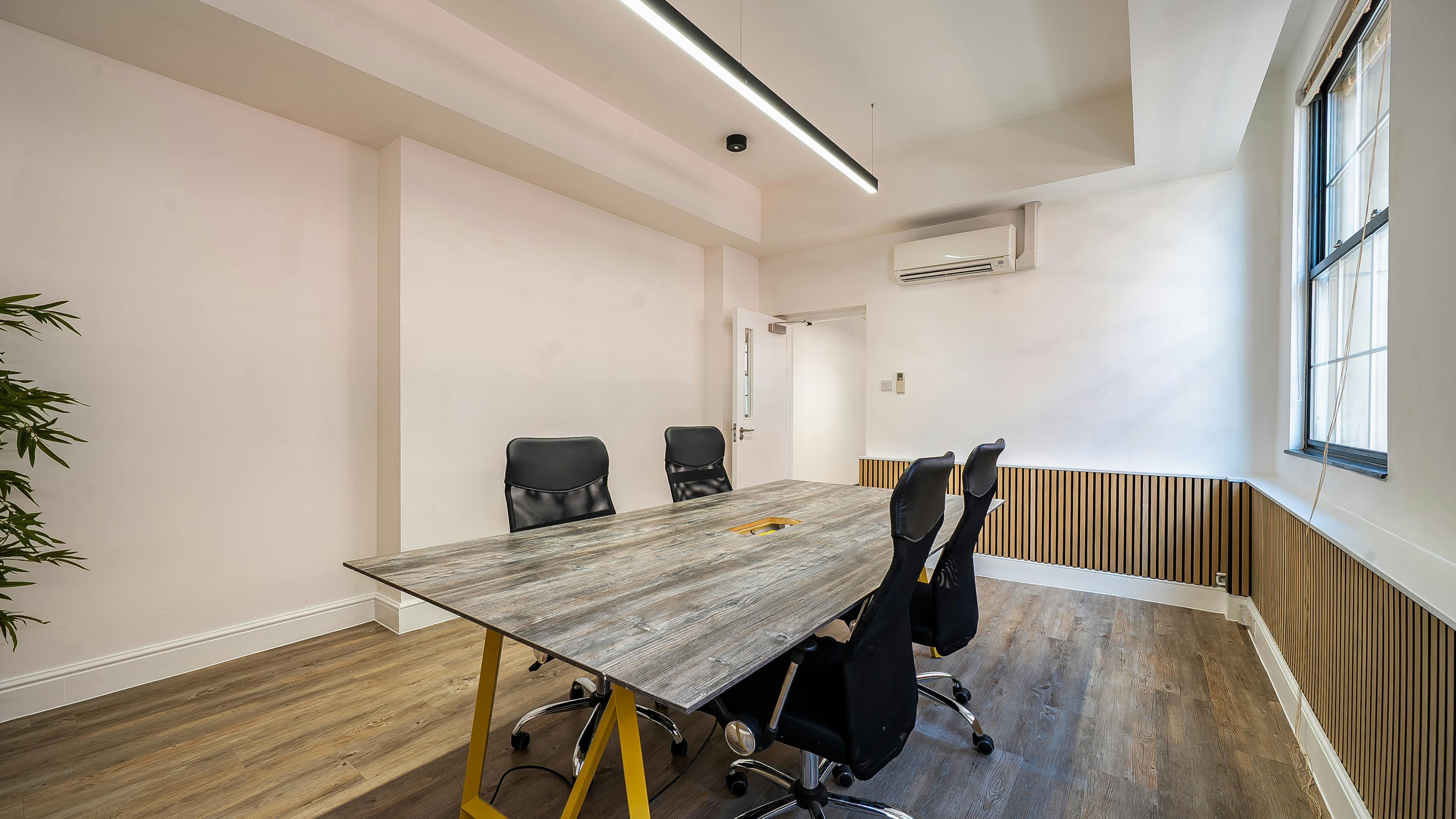 Images of Moorgate House