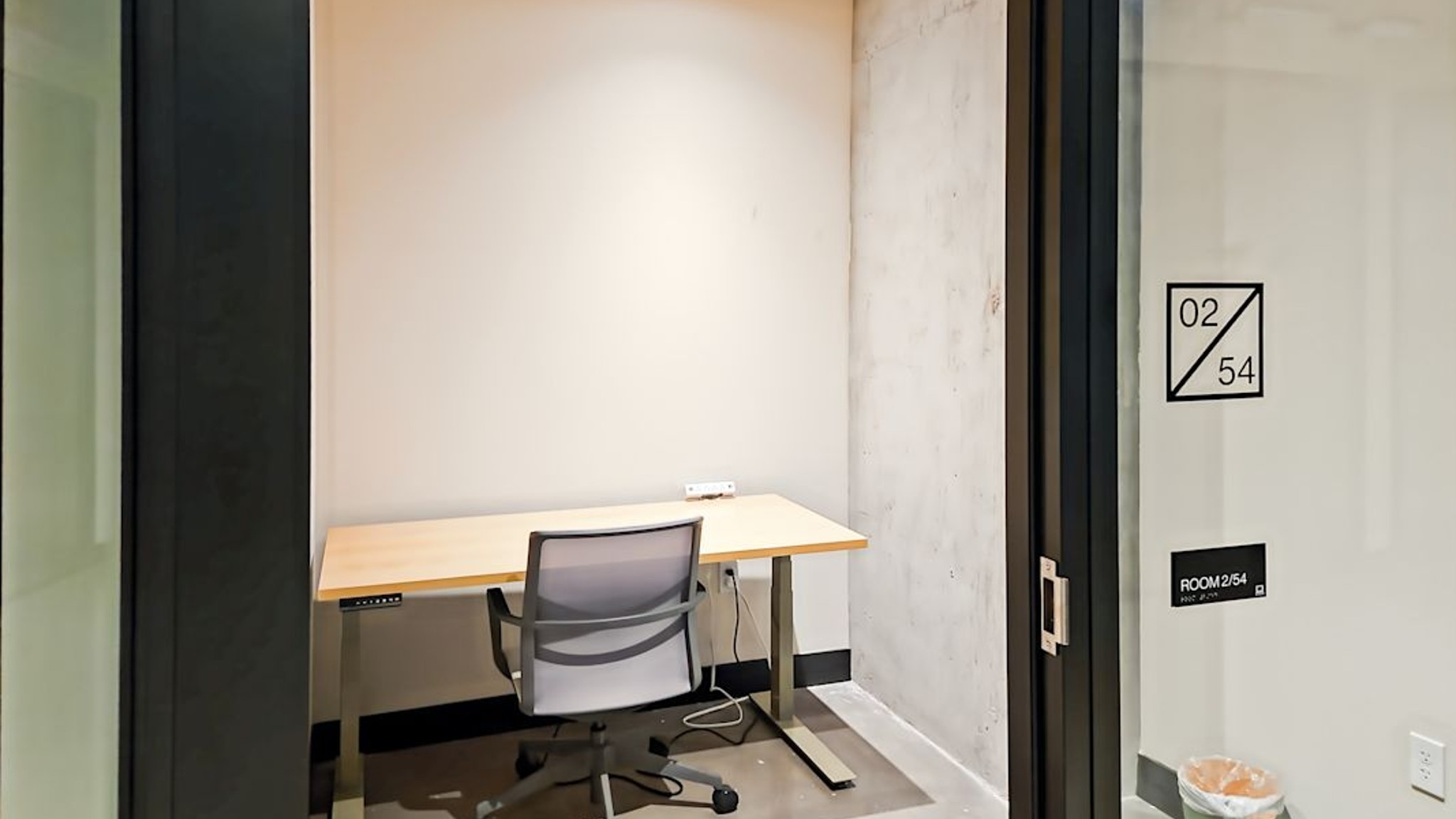 Images of 200 W Monroe St
