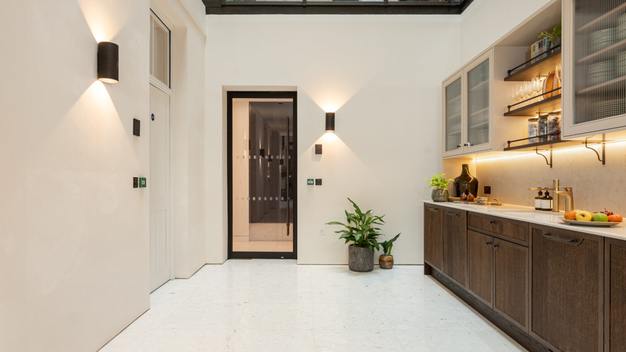 Images of 75 Grosvenor Street