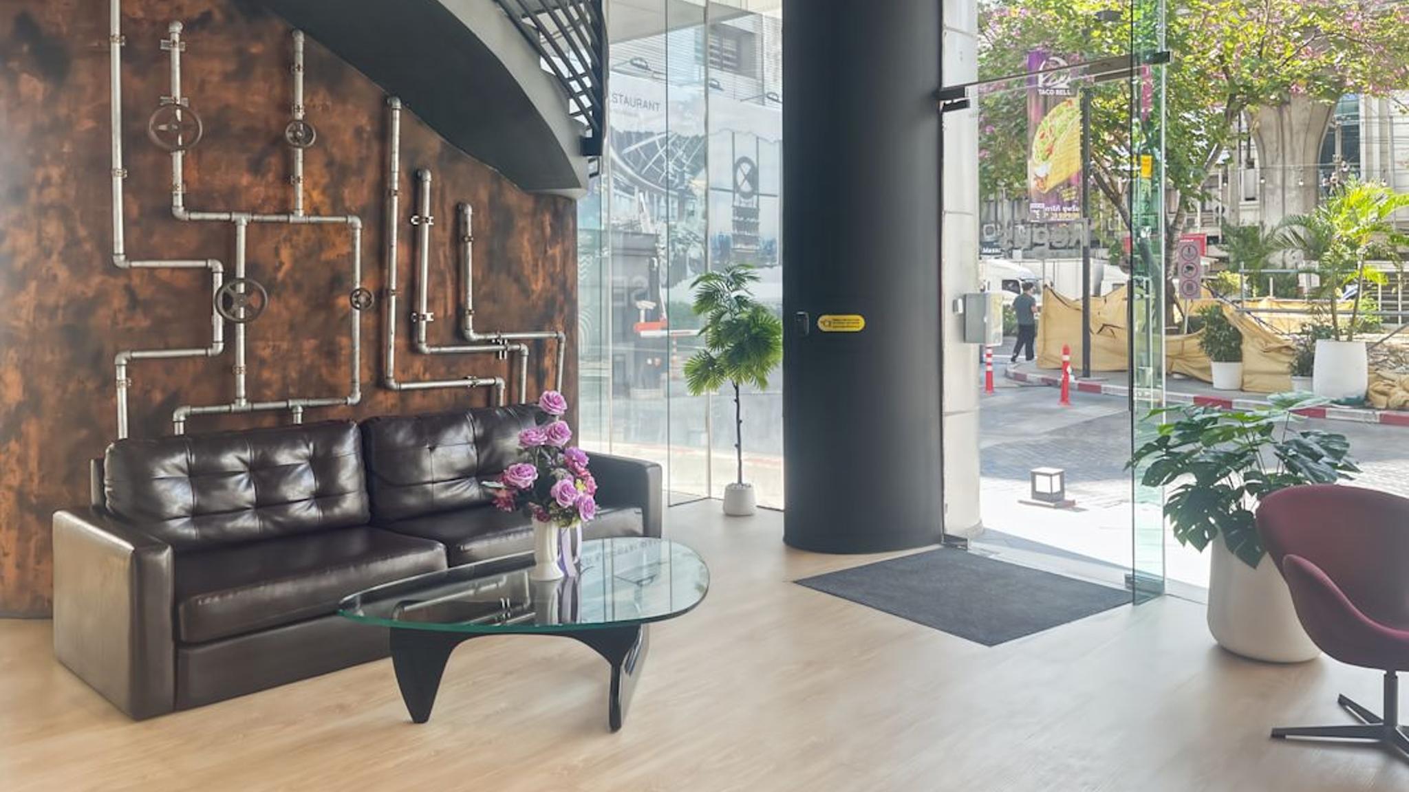 Images of W-District