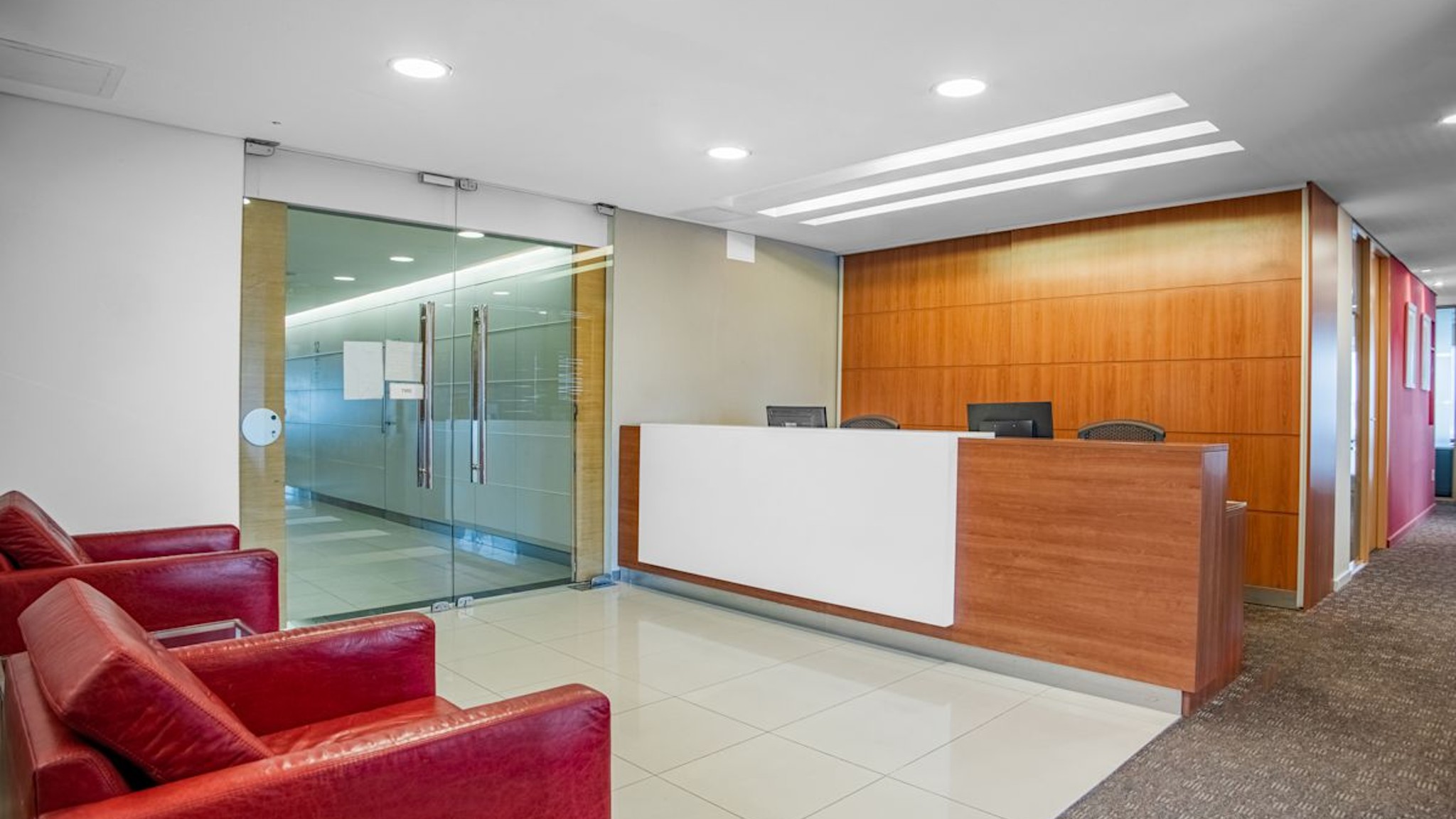 Images of World Trade Centre Montevideo