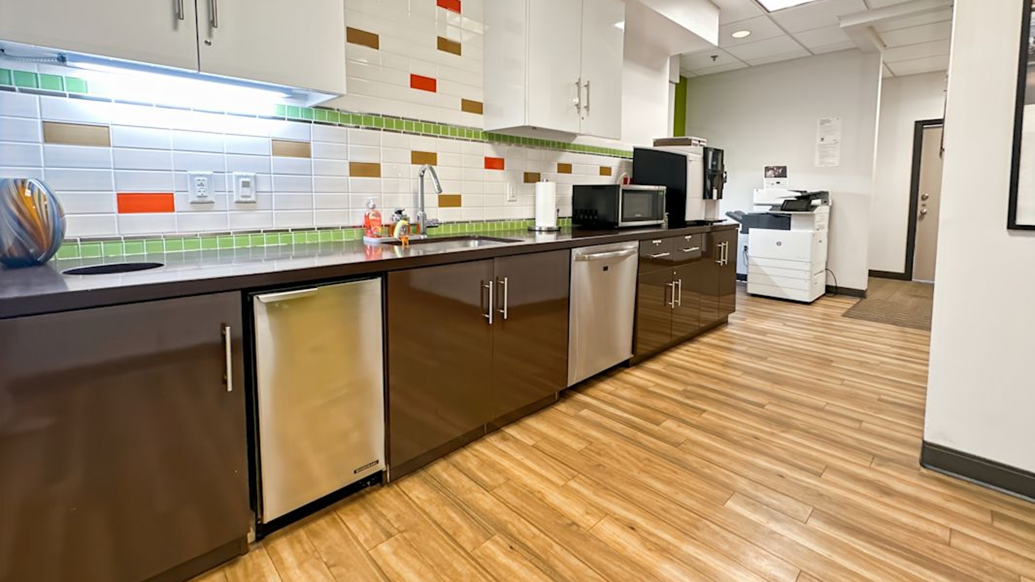 Images of 433 Plaza Real
