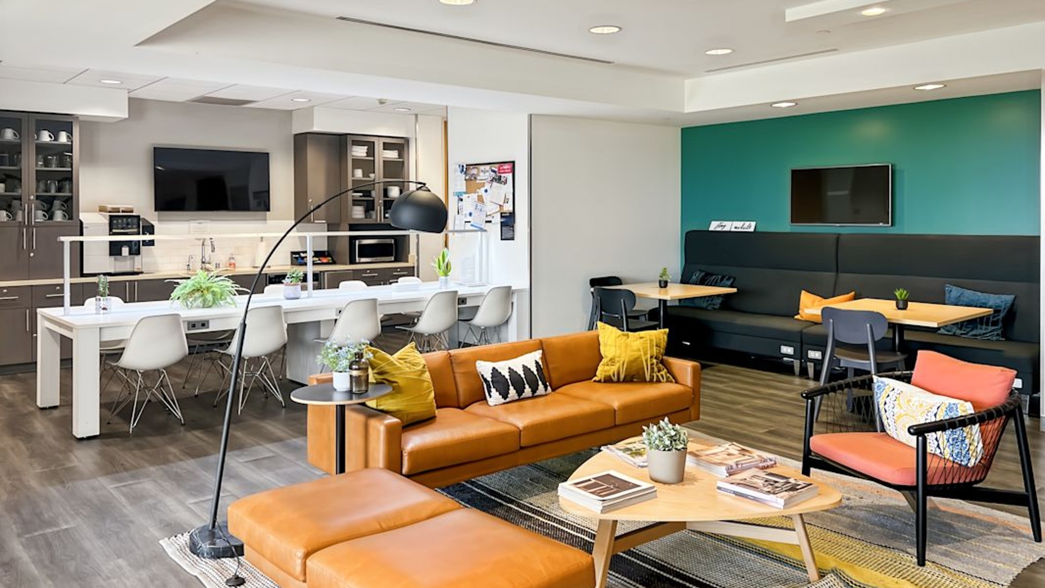 Images of 300 Spectrum Center Drive