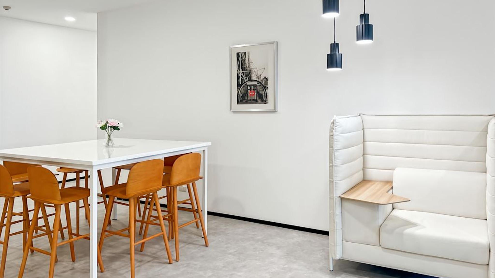 Images of Vanit Place Aree
