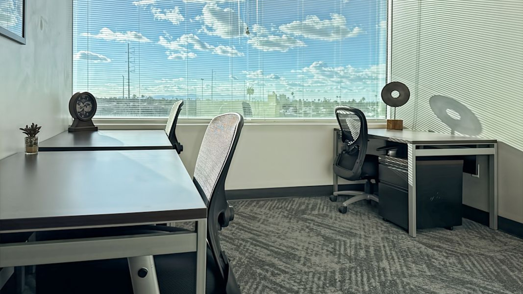 Images of 2550 West Union Hills Drive