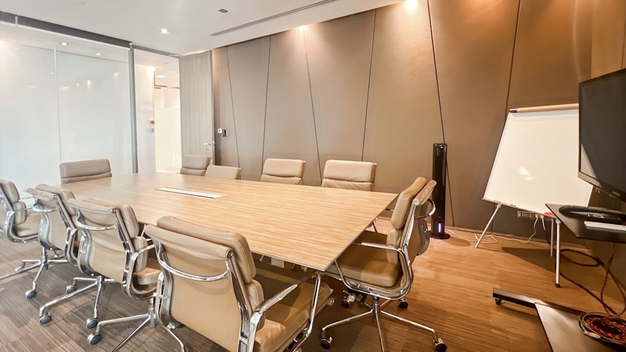 Images of Sathorn Square