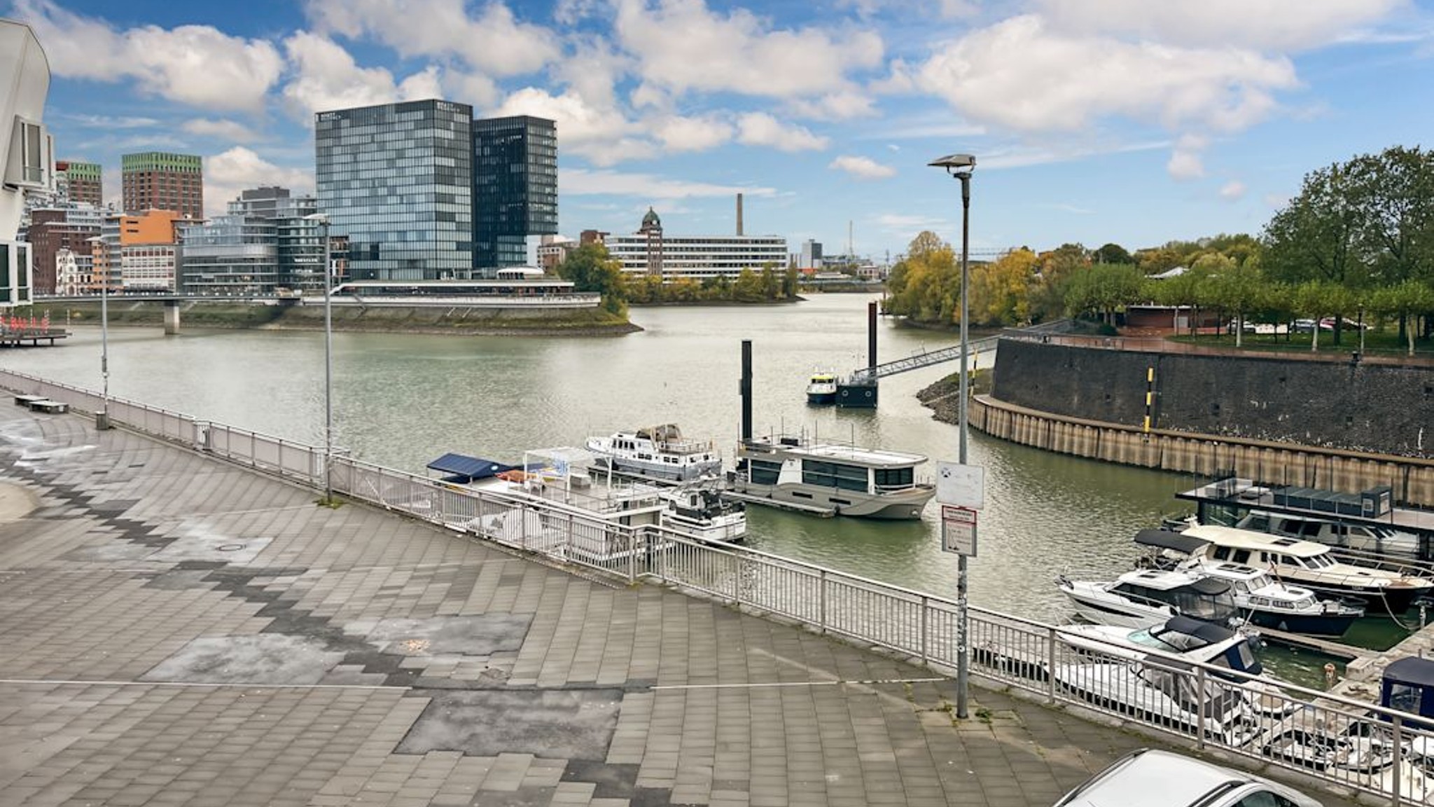 Images of Neuer Zollhof