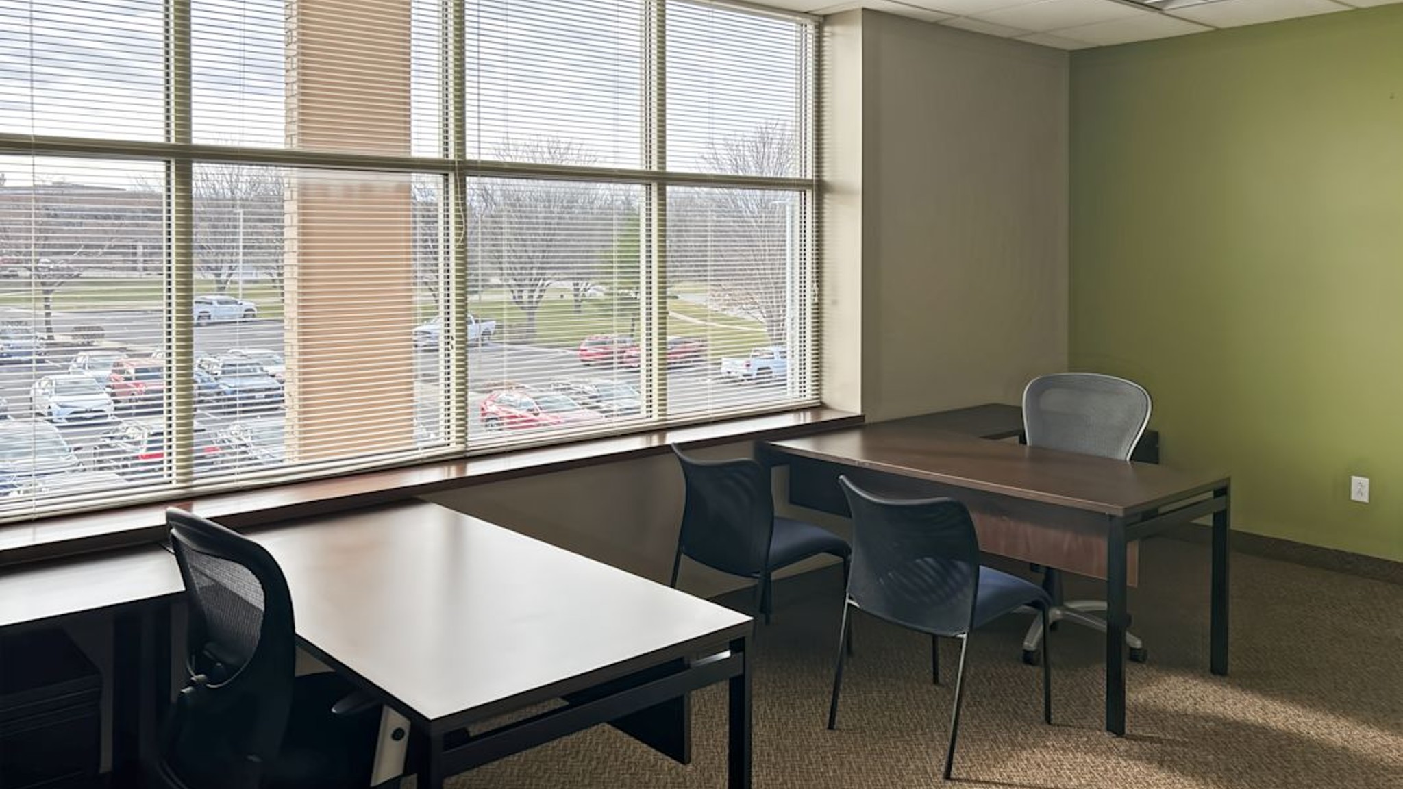 Images of Business Exchange Building