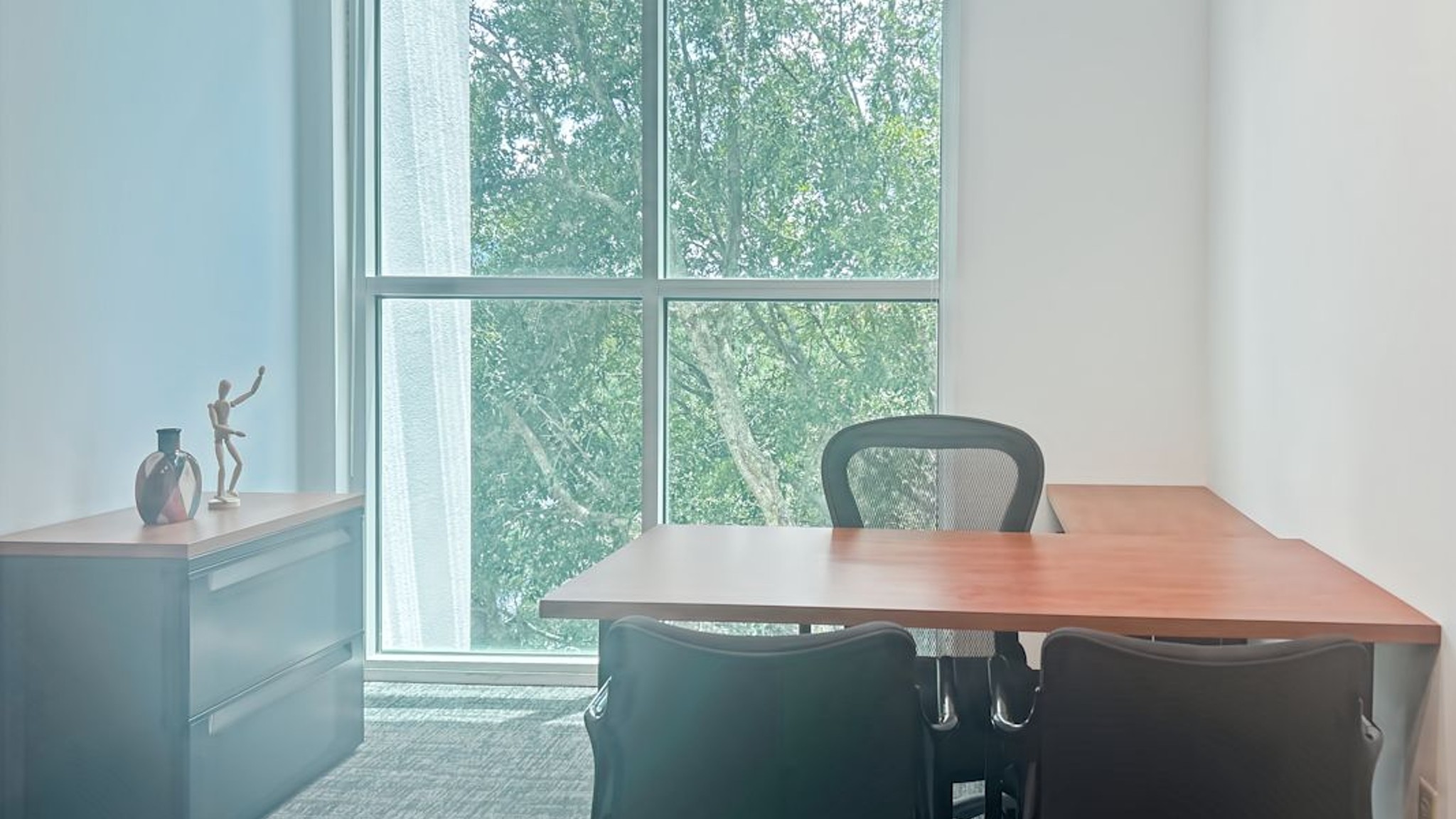 Images of 1800 Pembrook Drive