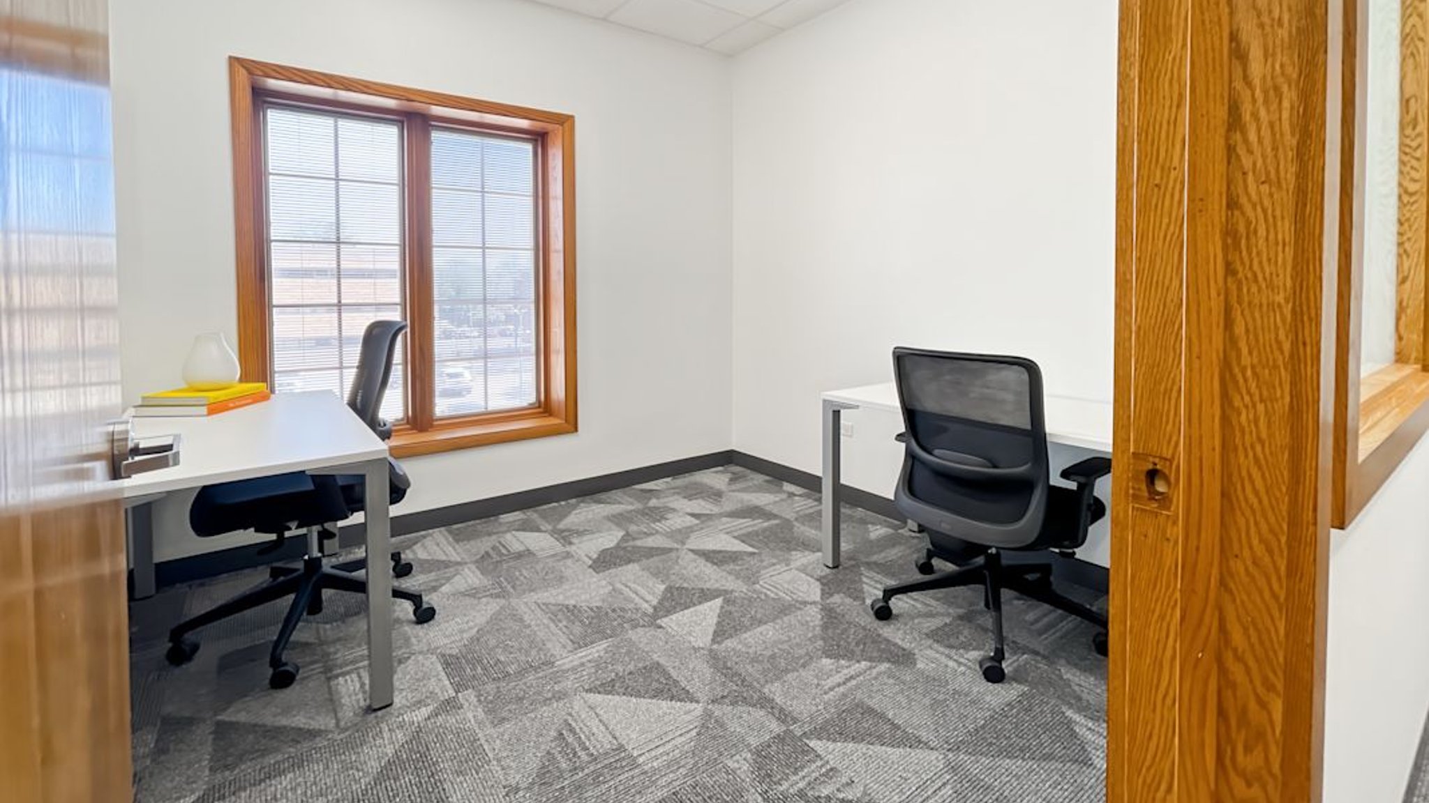 Images of 640 S Washington St